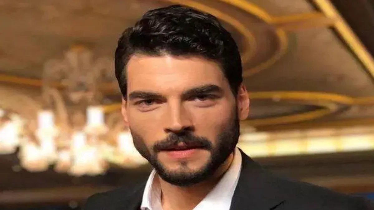 Akın Akınözü Fotoğrafı - 5