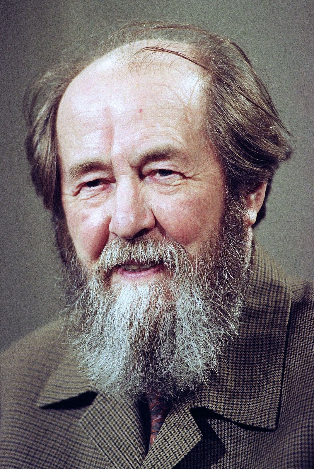 Alexander Solzhenitsyn Profil Resmi