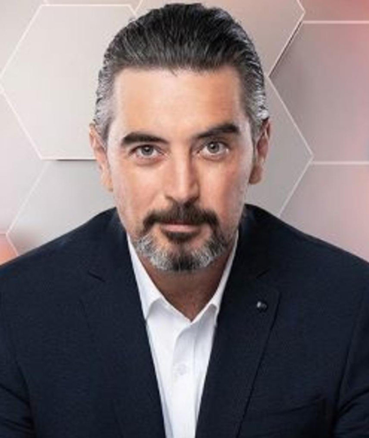 Ali İhsan Öz Fotoğrafı - 3