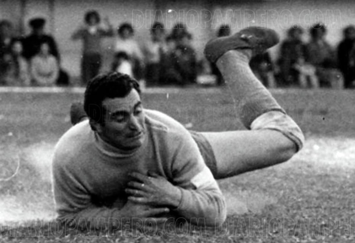 Amadeo Carrizo Fotoğrafı - 3