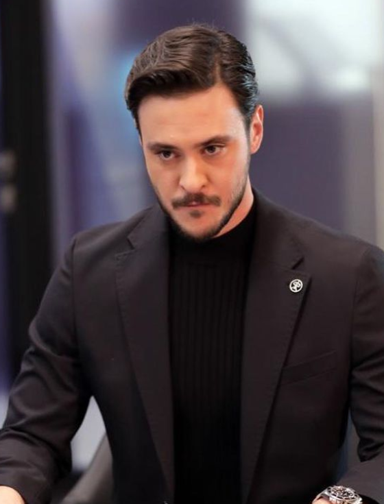 Anıl Altan Profil Resmi
