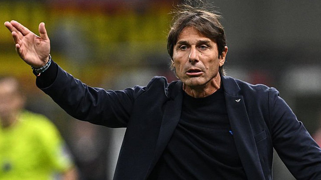 Antonio Conte Profil Resmi