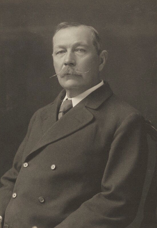 Arthur Conan Doyle Fotoğrafı - 1