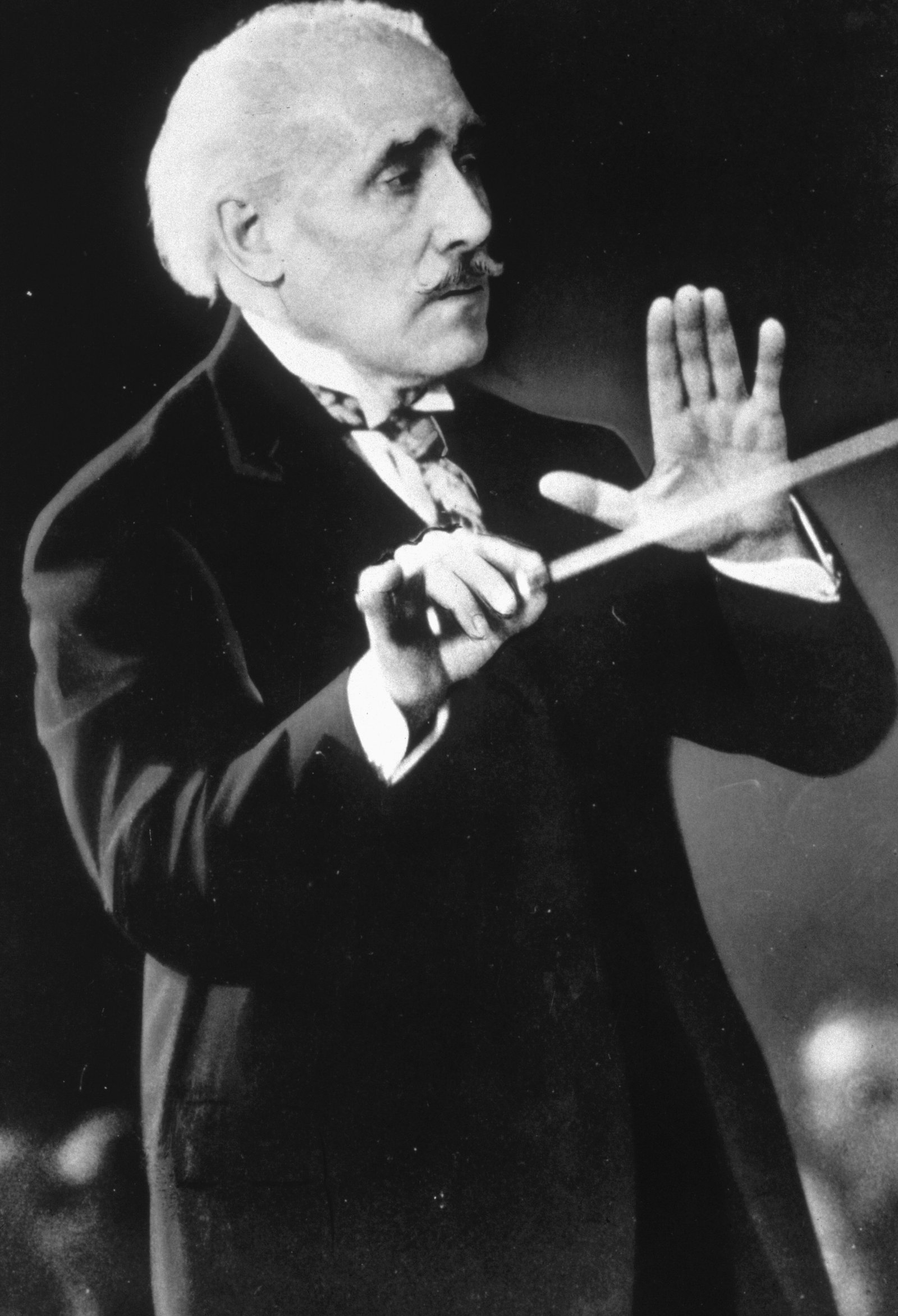 Arturo Toscanini Fotoğrafı - 2