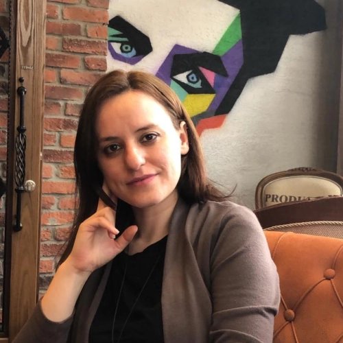 Ayşe Vatansever Fotoğrafı - 2