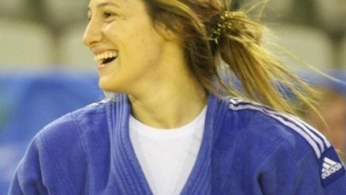 Büşra Katipoğlu Fotoğrafı - 1