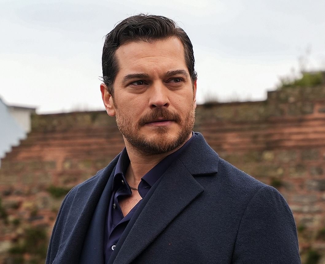 Çağatay Ulusoy Profil Resmi