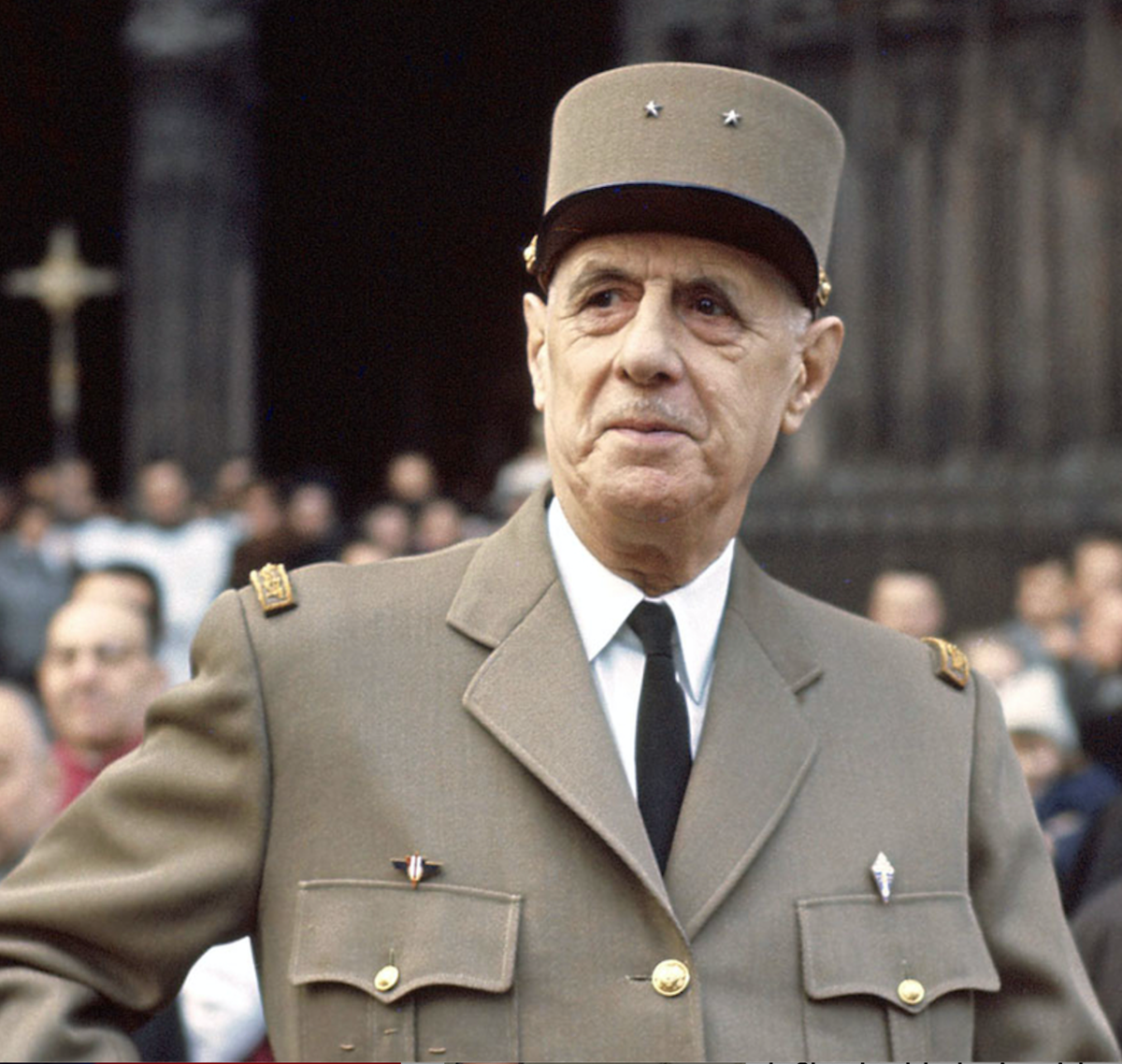 Charles de Gaulle Profil Resmi