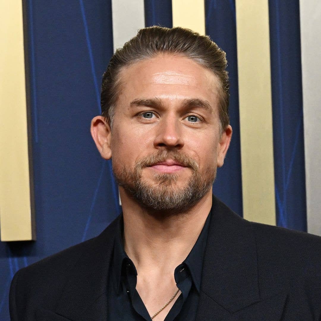 Charlie Hunnam Fotoğrafı - 1