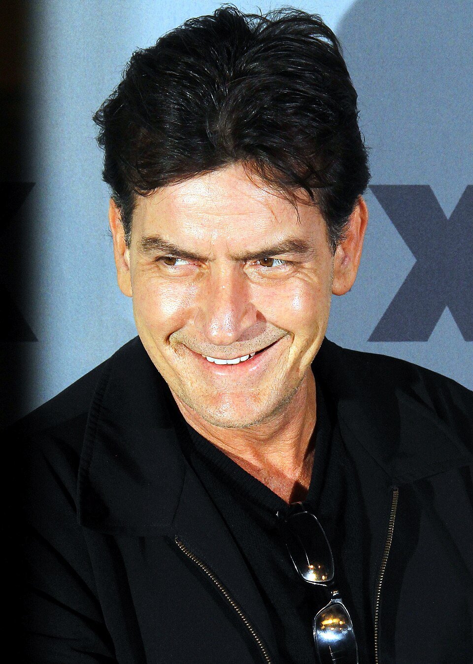 Charlie Sheen Fotoğrafı - 2
