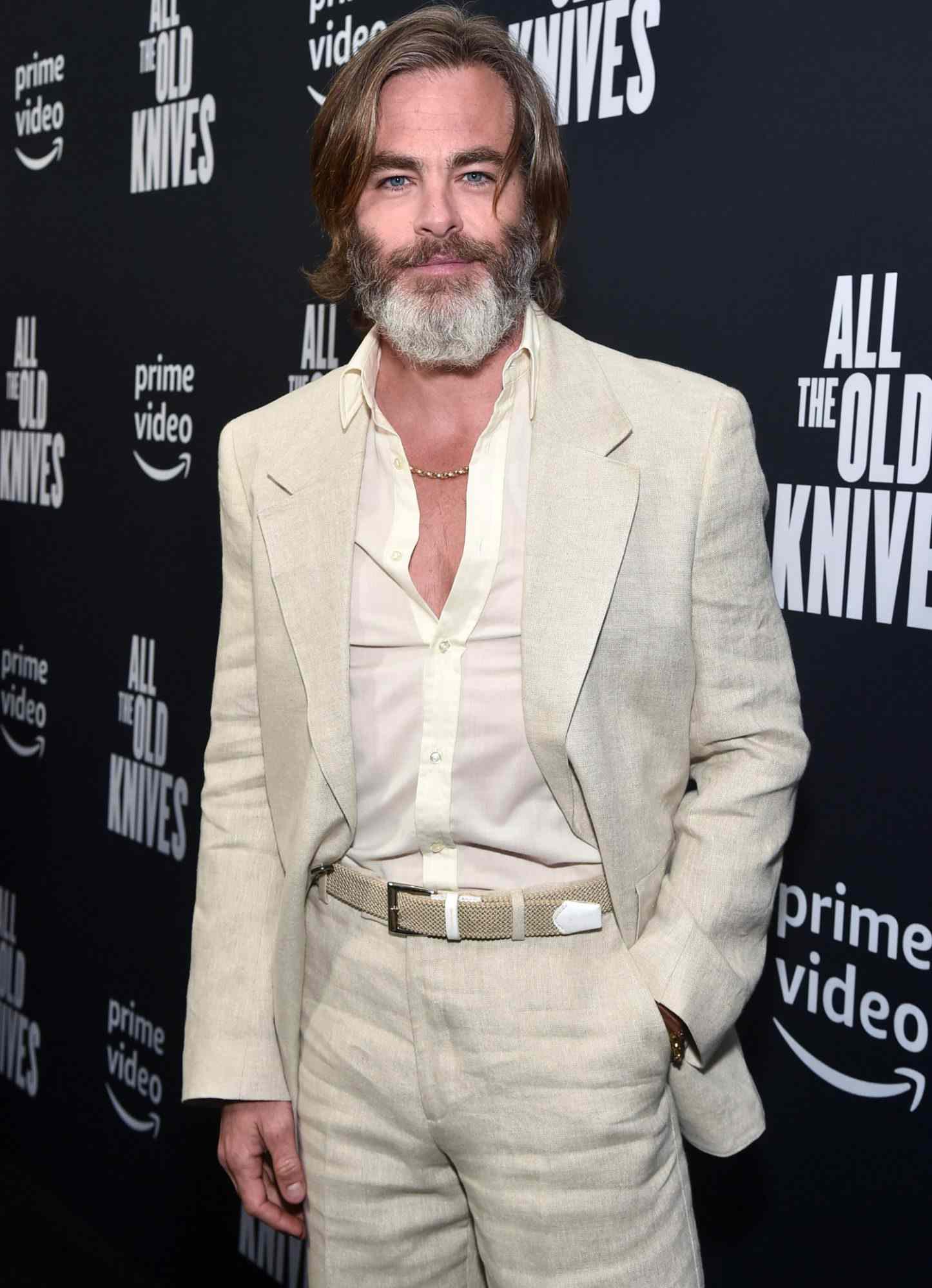 Chris Pine Profil Resmi