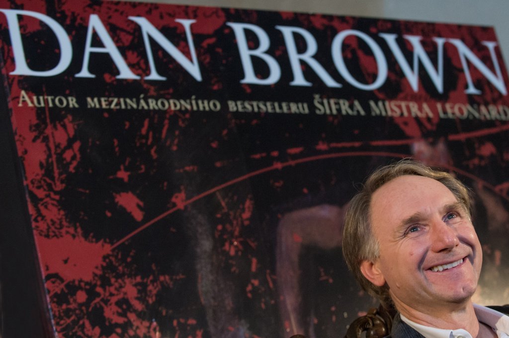 Dan Brown Fotoğrafı - 3