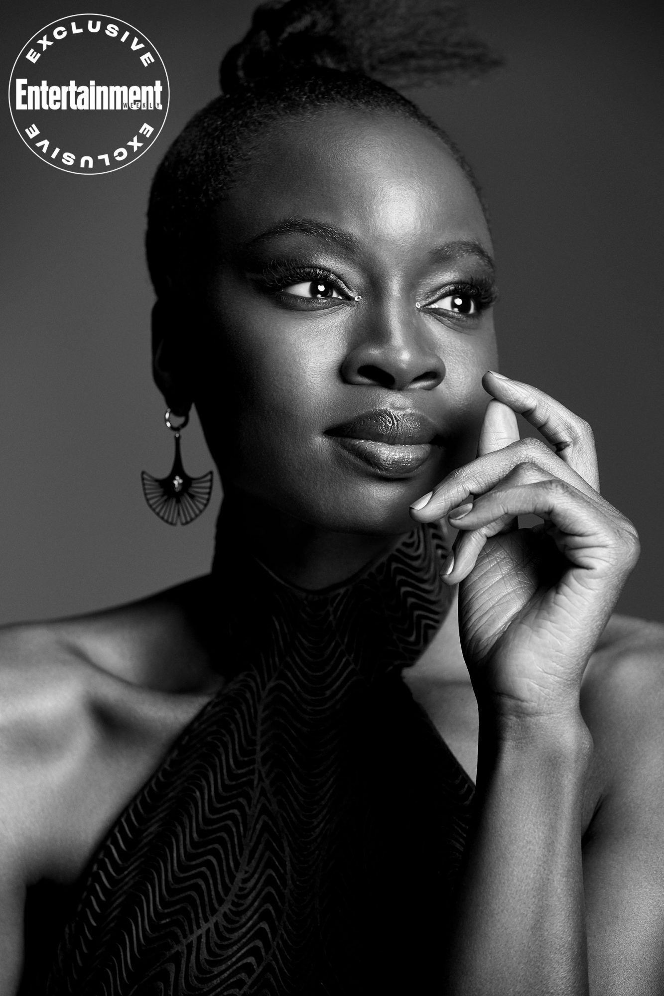 Danai Gurira Profil Resmi