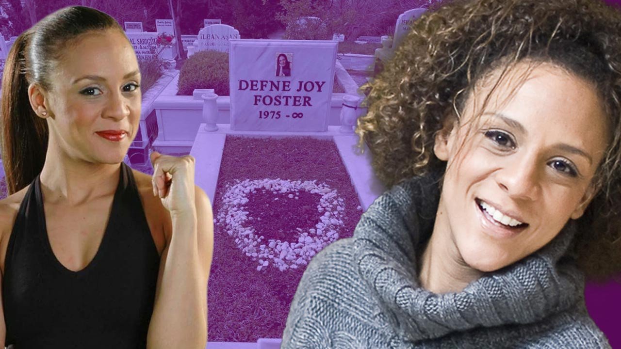 Defne Joy Foster Fotoğrafı - 2