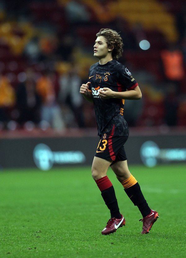 Efe Akman Fotoğrafı - 3