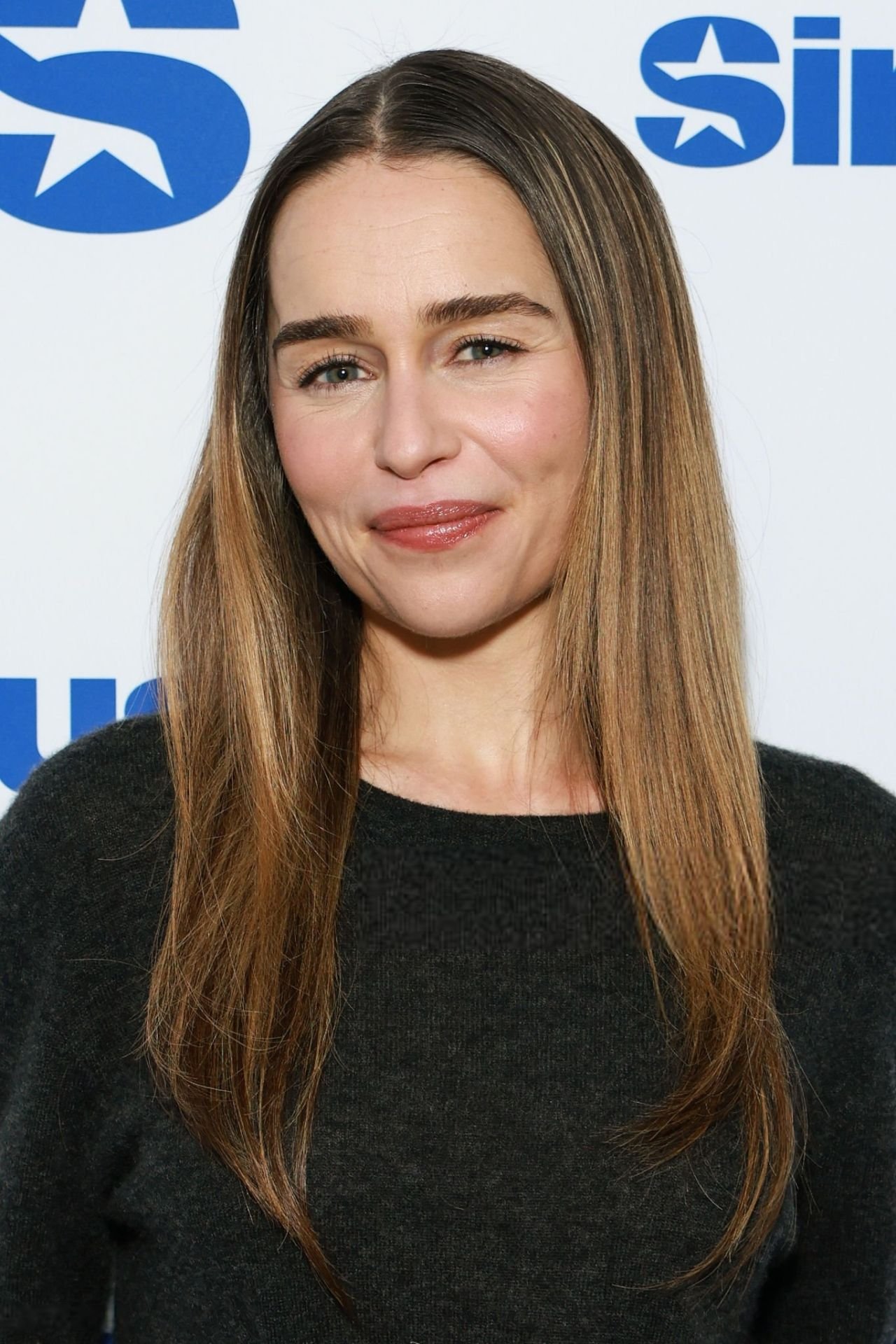 Emilia Clarke Fotoğrafı - 3