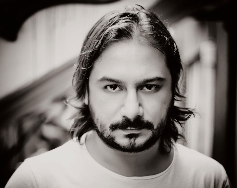Emrah Serbes Fotoğrafı - 2