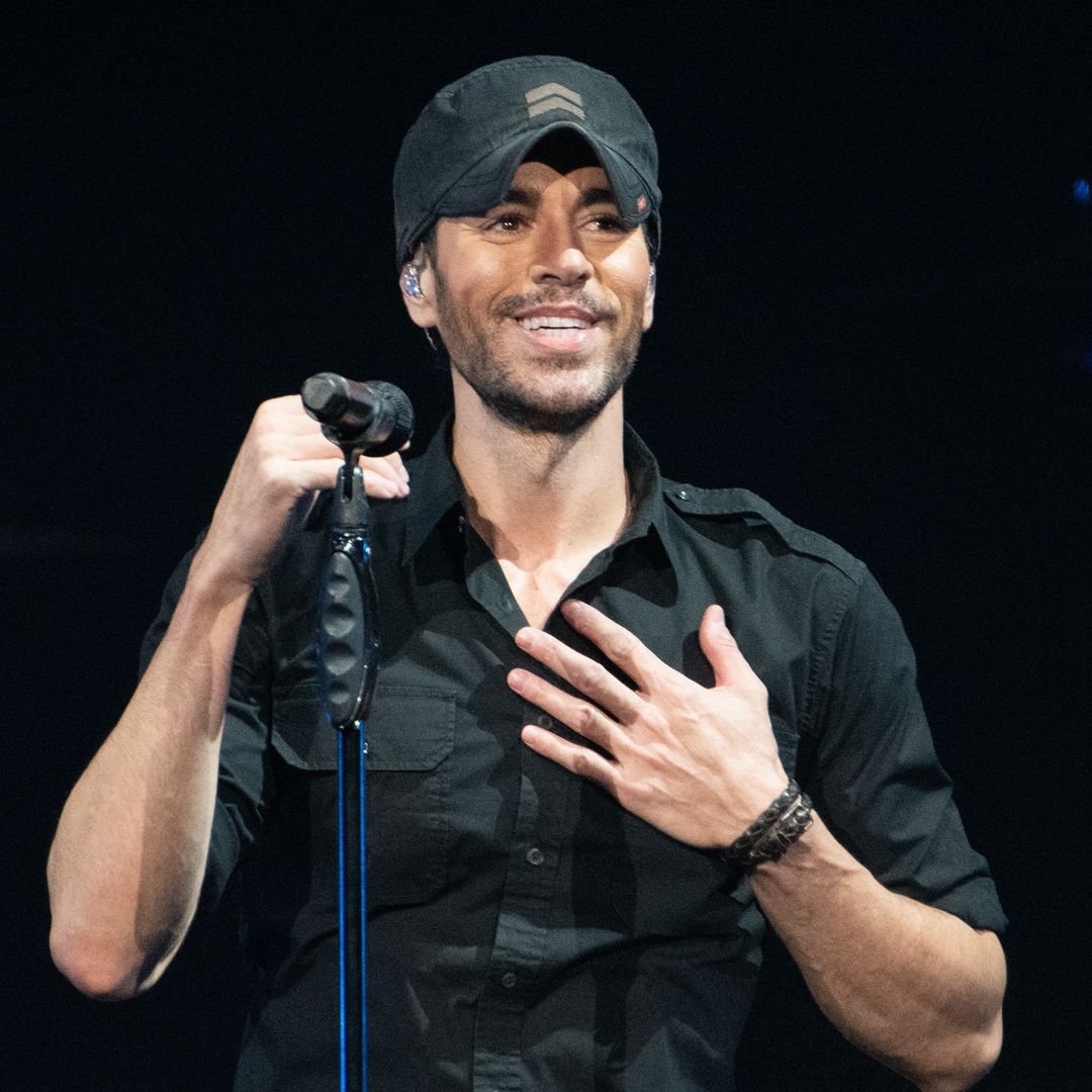 Enrique Iglesias Profil Resmi