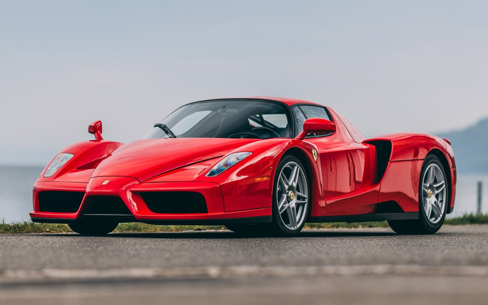 Enzo Ferrari Fotoğrafı - 1