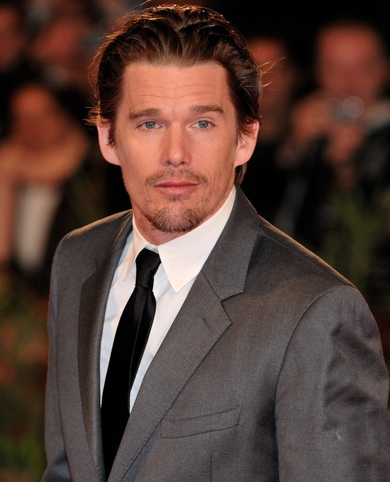 Ethan Hawke Profil Resmi