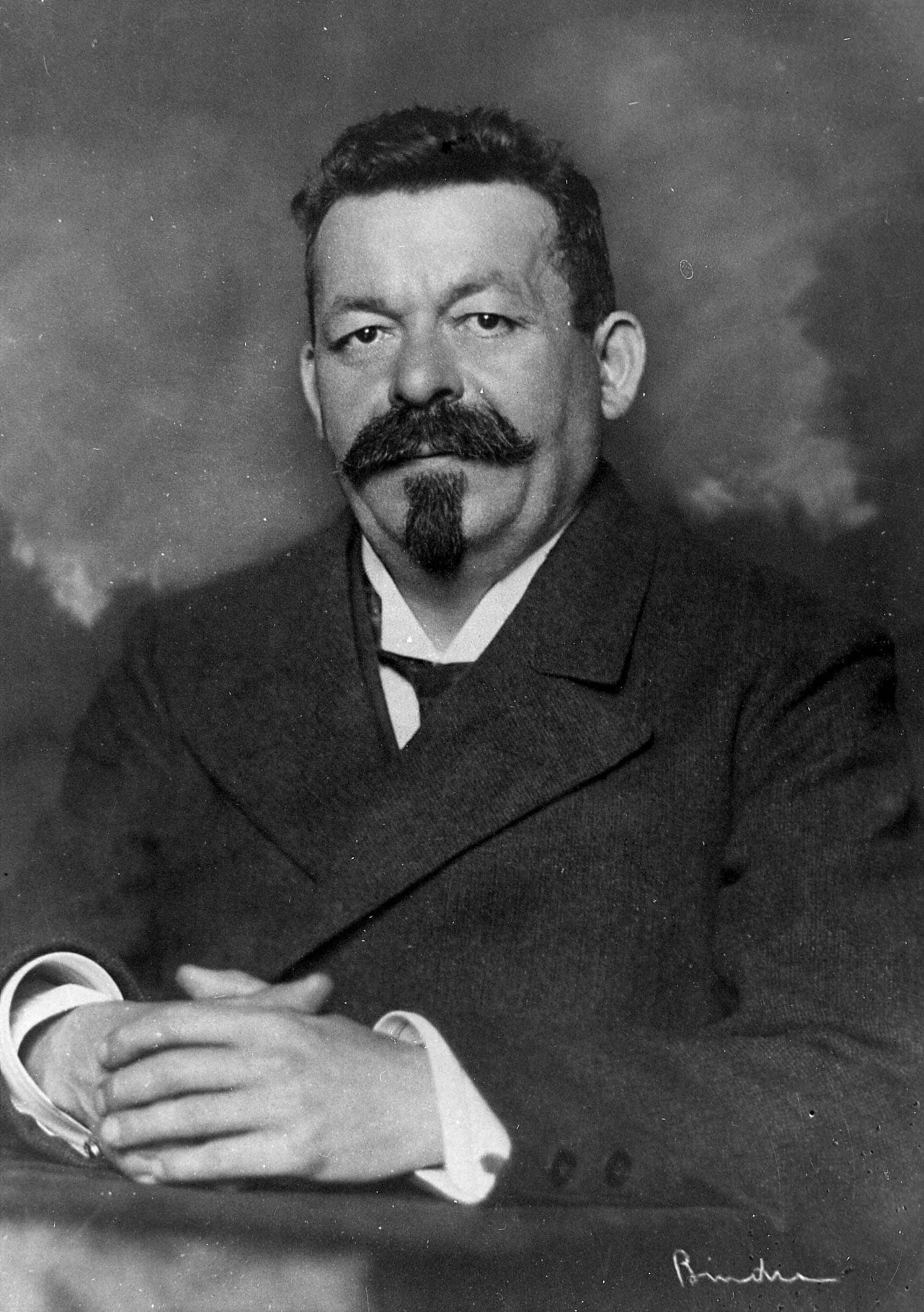 Friedrich Ebert Profil Resmi