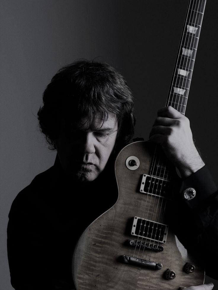 Gary Moore Profil Resmi