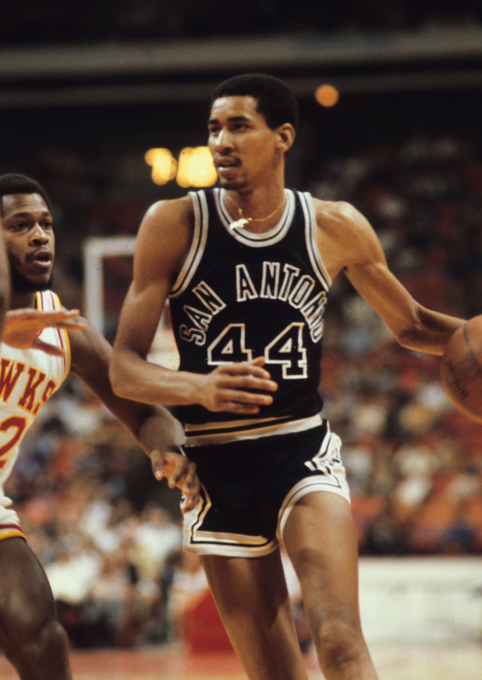 George Gervin Profil Resmi