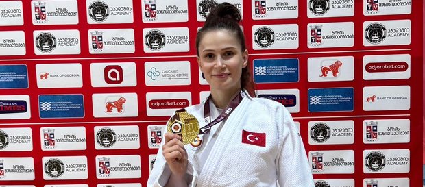 Gülkader Şentürk Fotoğrafı - 4