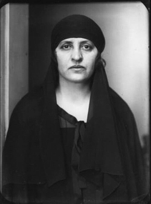 Halide Edib Adıvar Fotoğrafı - 2