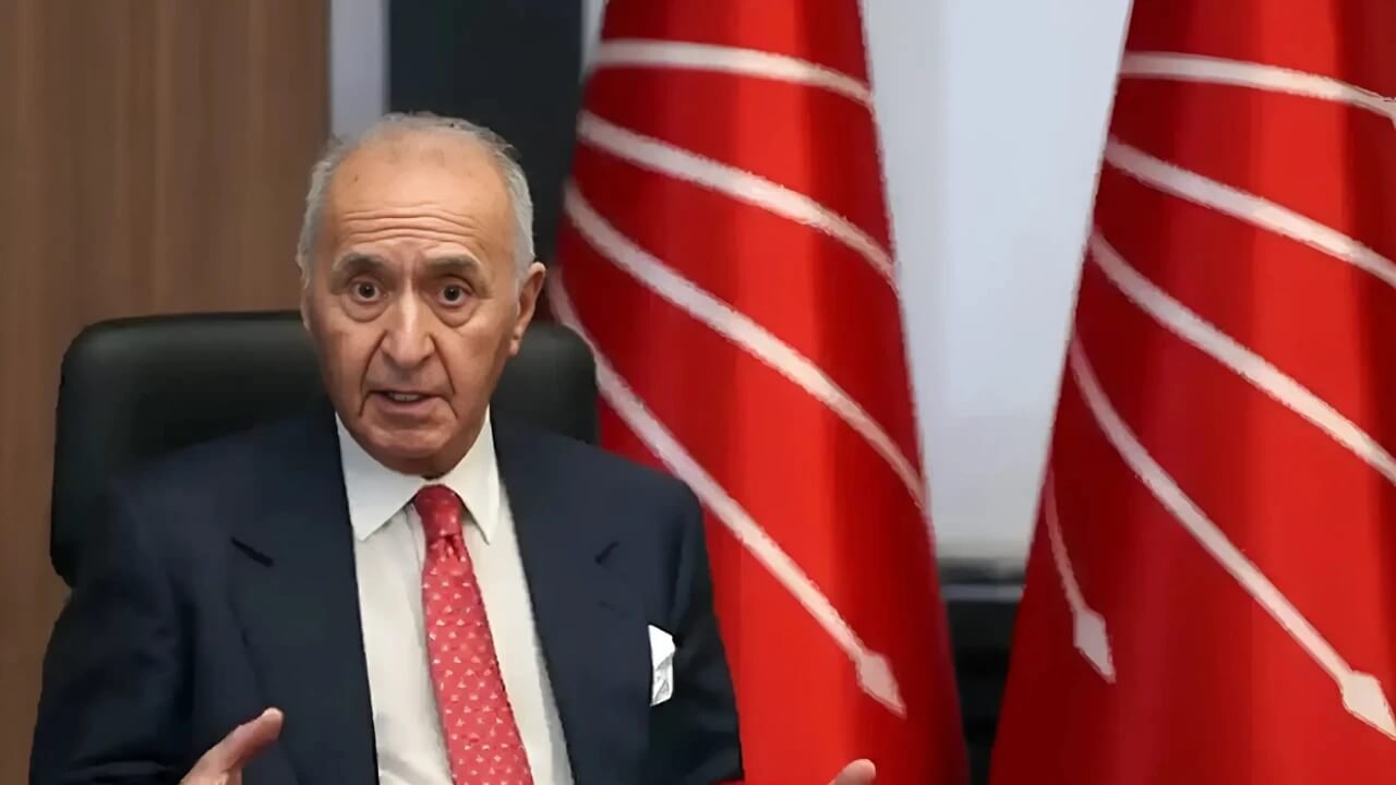 Hikmet Çetin Fotoğrafı - 1