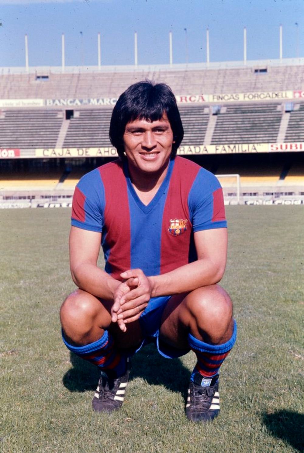 Hugo Sotil Profil Resmi