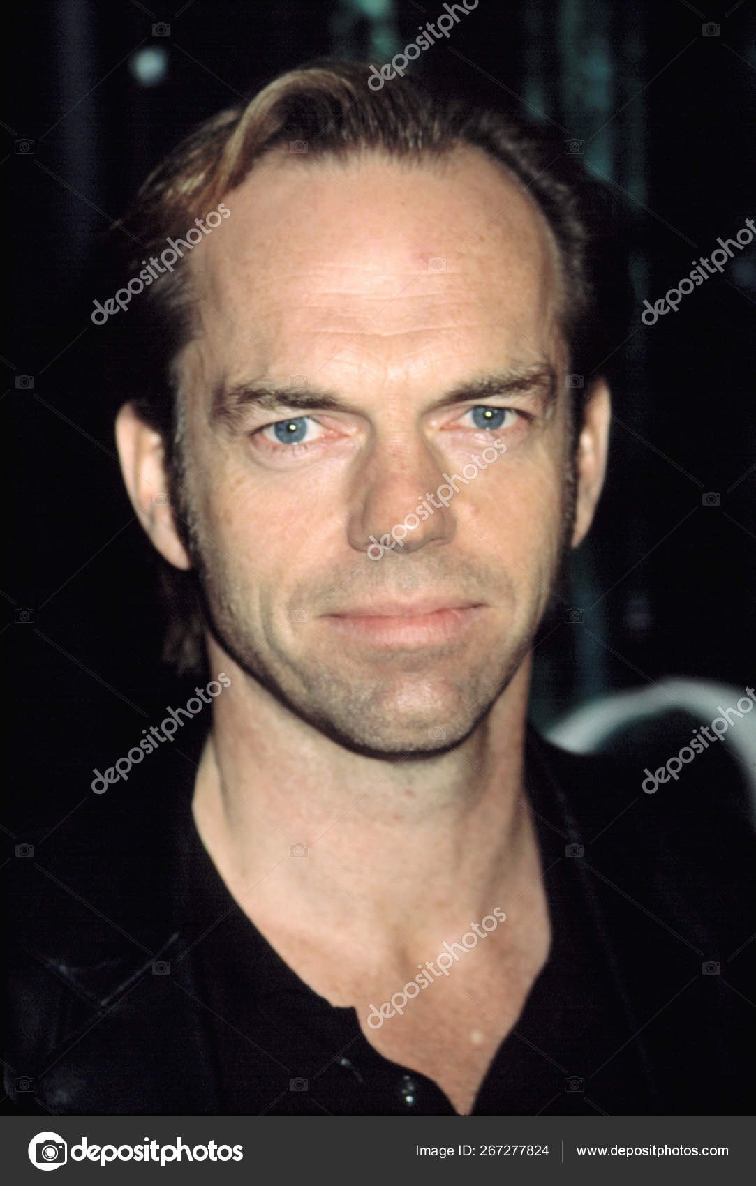 Hugo Weaving Profil Resmi