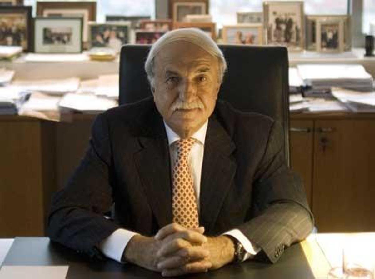 Hüsnü Özyeğin Fotoğrafı - 4