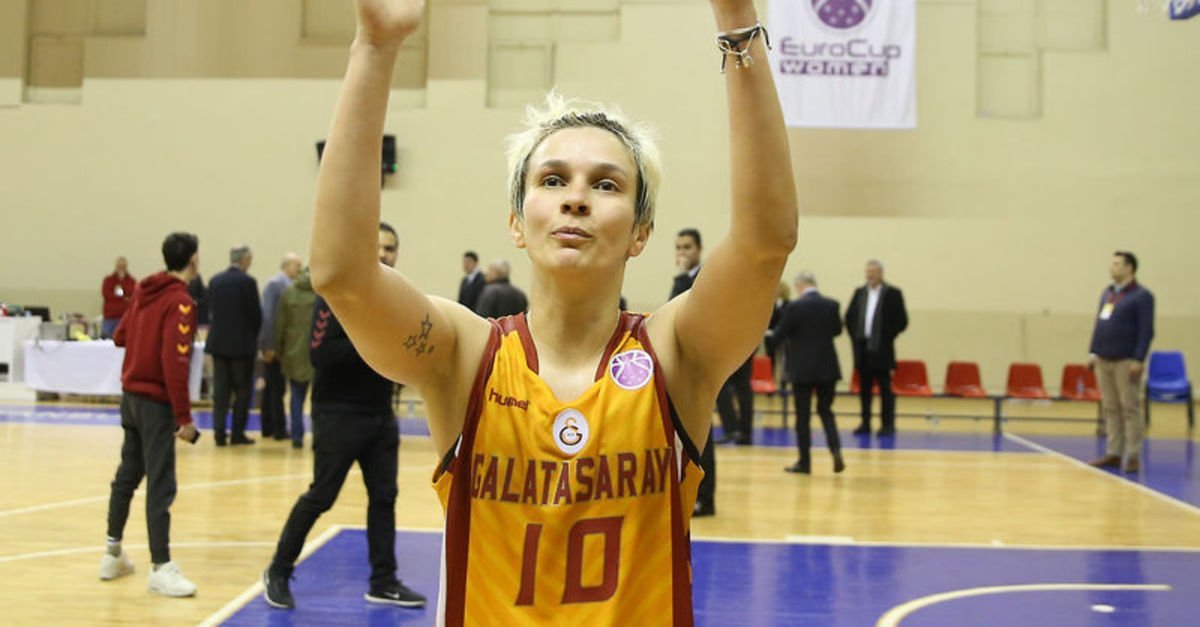 Işıl Alben Fotoğrafı - 1