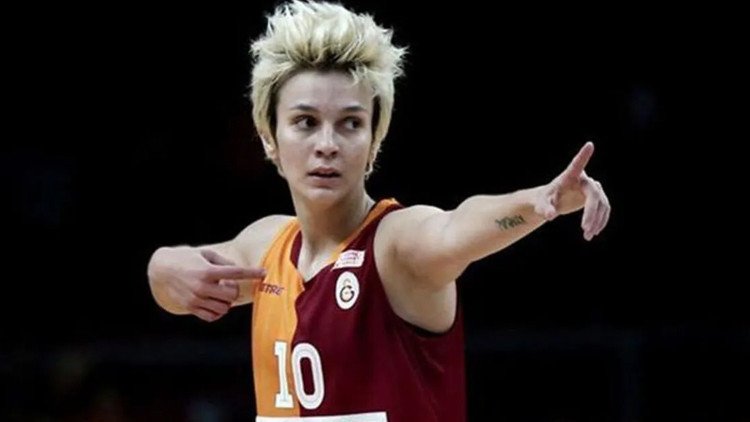 Işıl Alben Fotoğrafı - 2