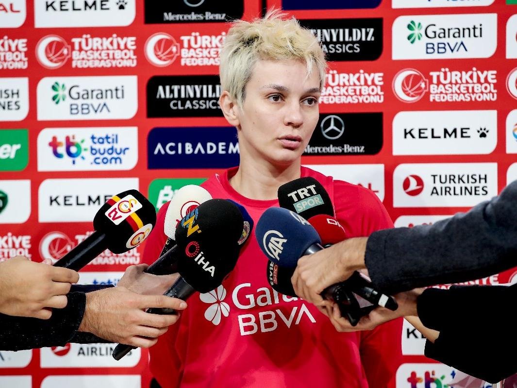 Işıl Alben Fotoğrafı - 3