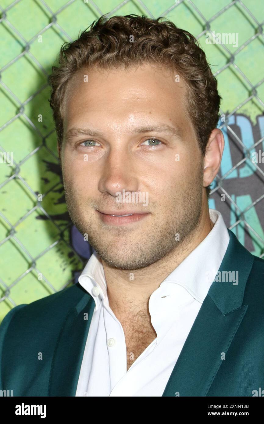 Jai Courtney Profil Resmi