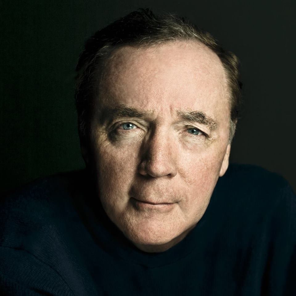 James Patterson Profil Resmi