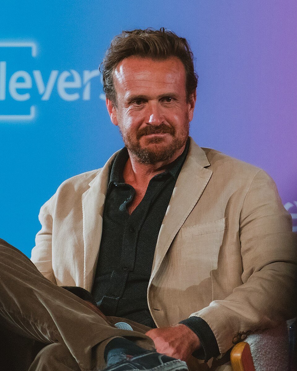 Jason Segel Profil Resmi