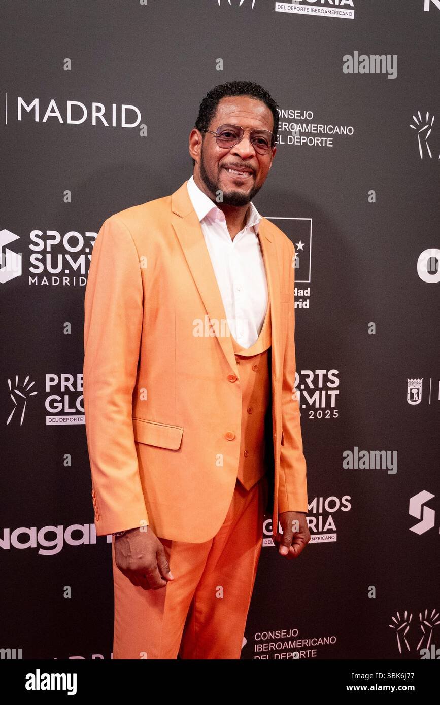 Javier Sotomayor Profil Resmi