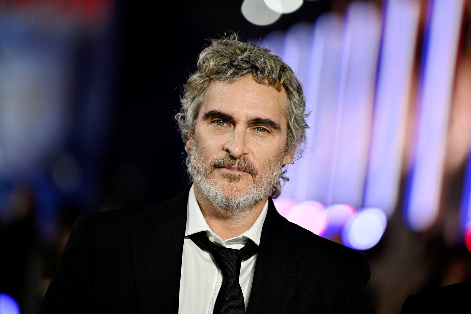 Joaquin Phoenix Profil Resmi