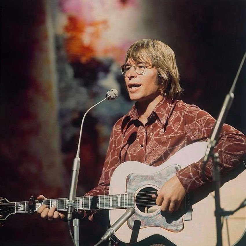 John Denver Profil Resmi