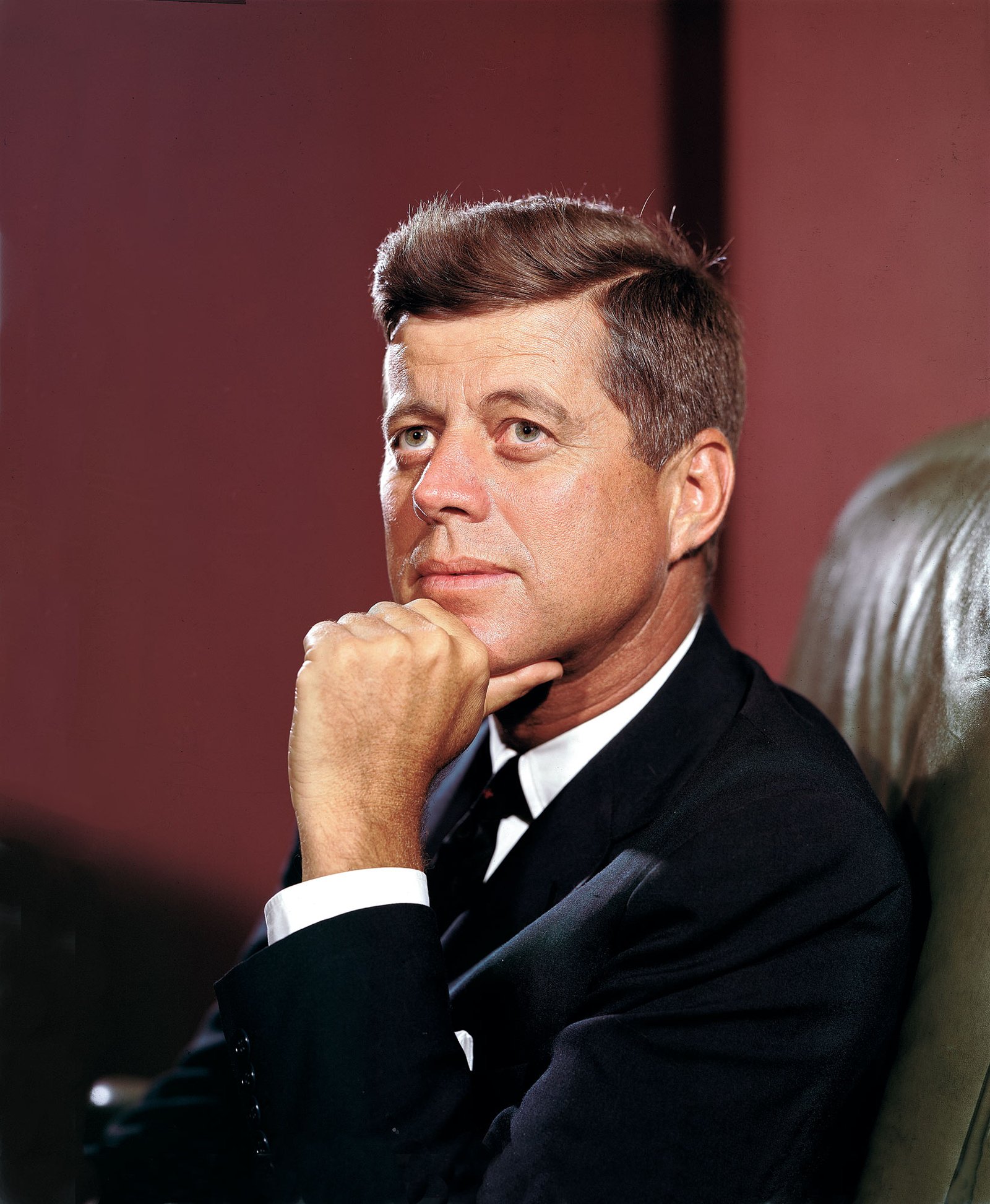 John F. Kennedy Profil Resmi