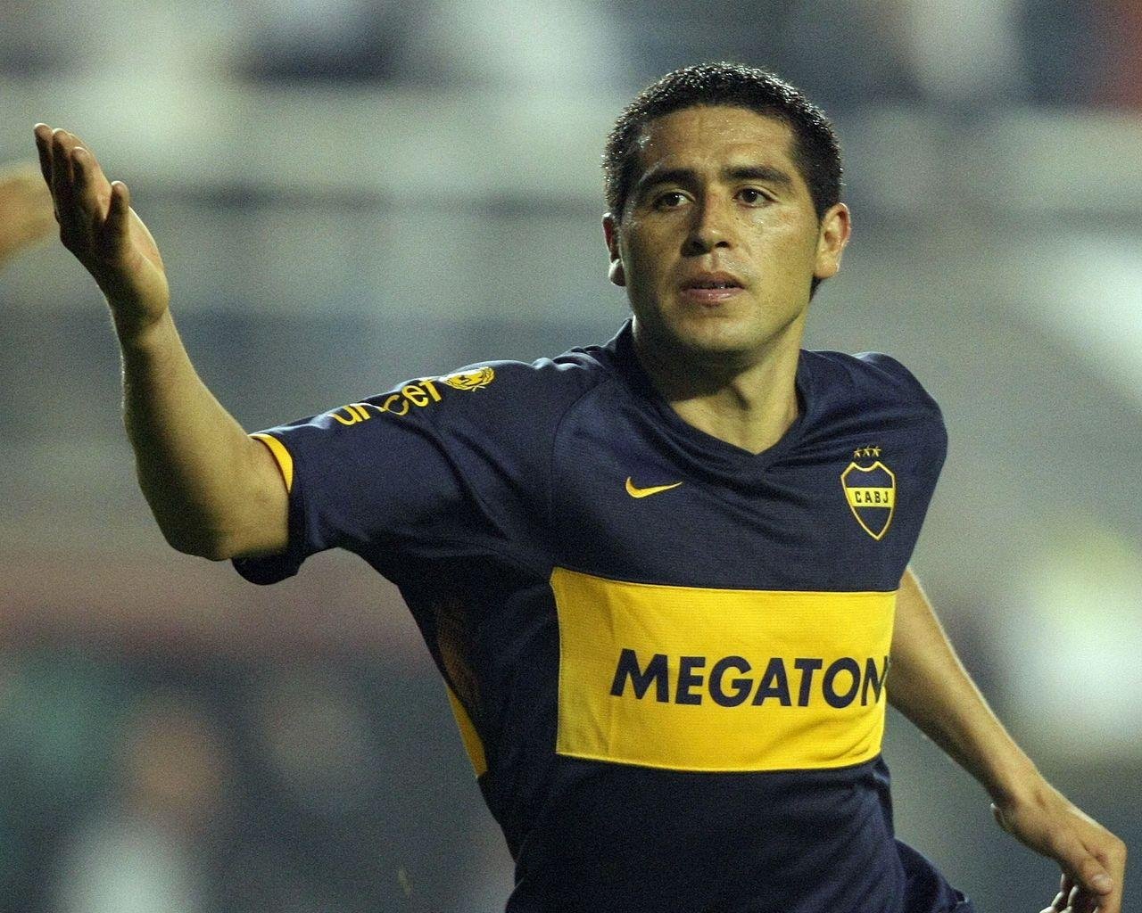 Juan Román Riquelme Profil Resmi