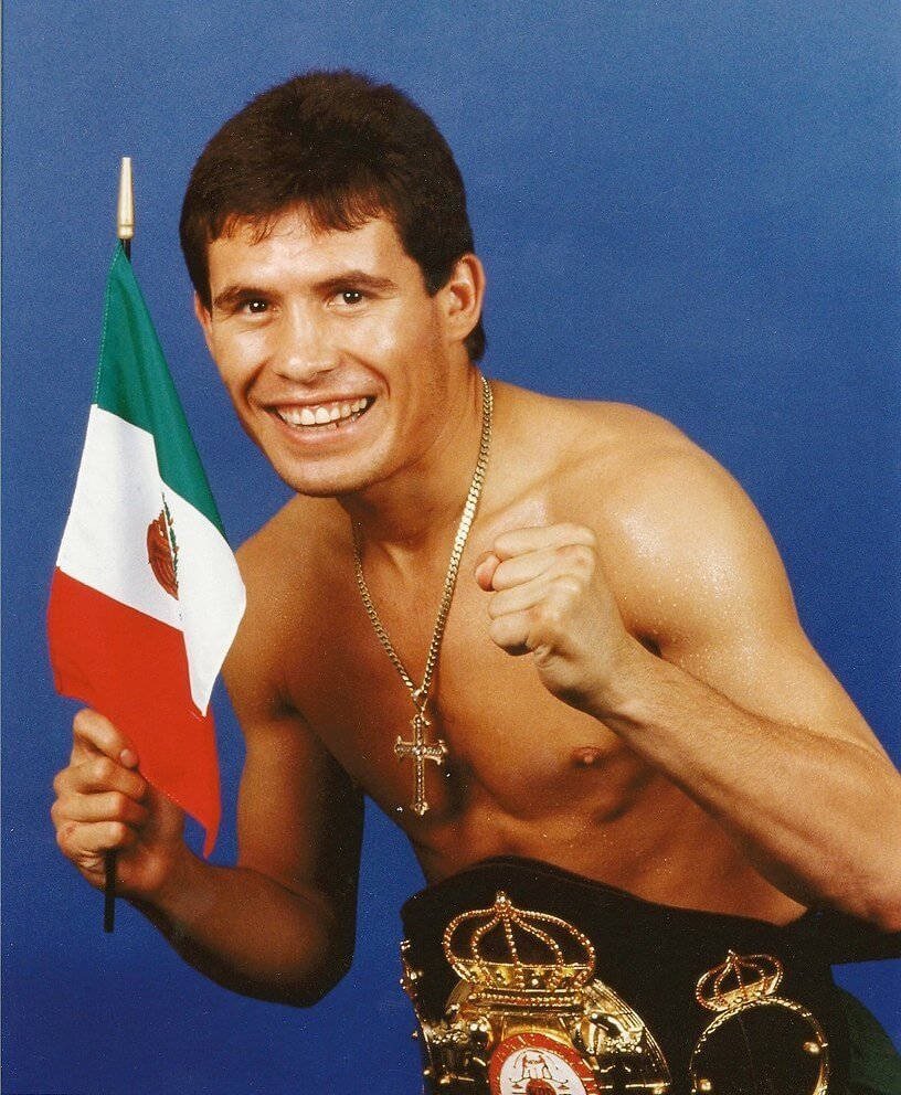 Julio Cesar Chavez Profil Resmi