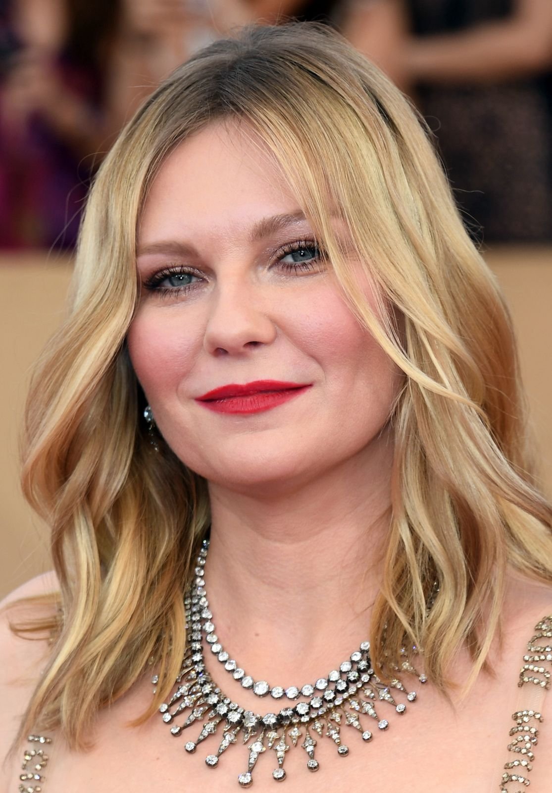 Kirsten Dunst Profil Resmi