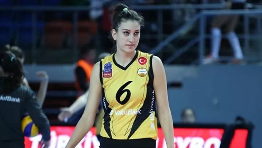 Kübra Akman Fotoğrafı - 3