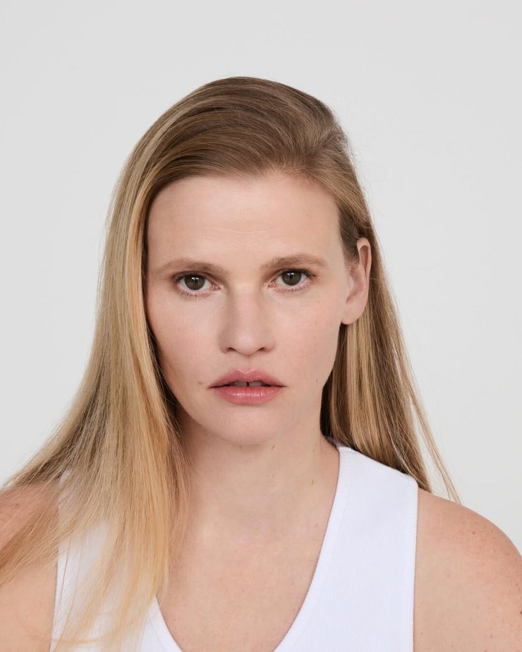 Lara Stone Fotoğrafı - 1