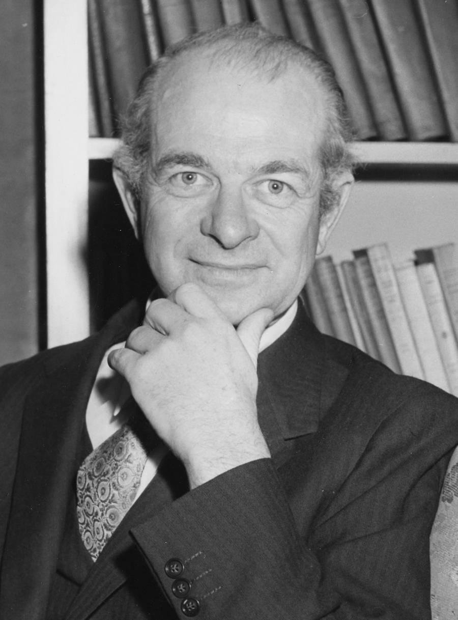 Linus Pauling Profil Resmi