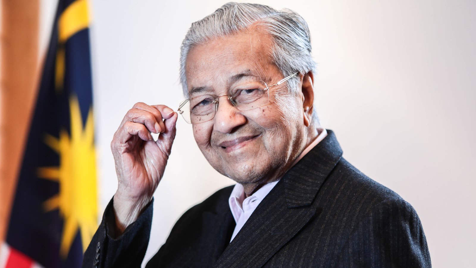 Mahathir Muhammed Profil Resmi
